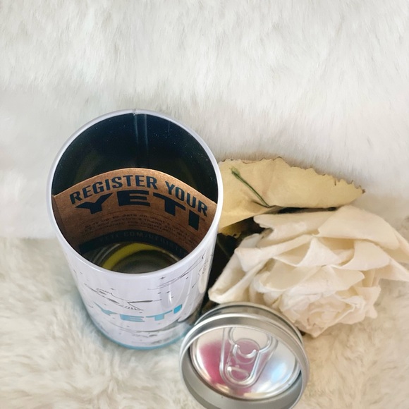 New with tags YETI STASH “POP” “SODA” CAN 12oz Hidden Storage! Cap comes off. - Picture 6 of 7